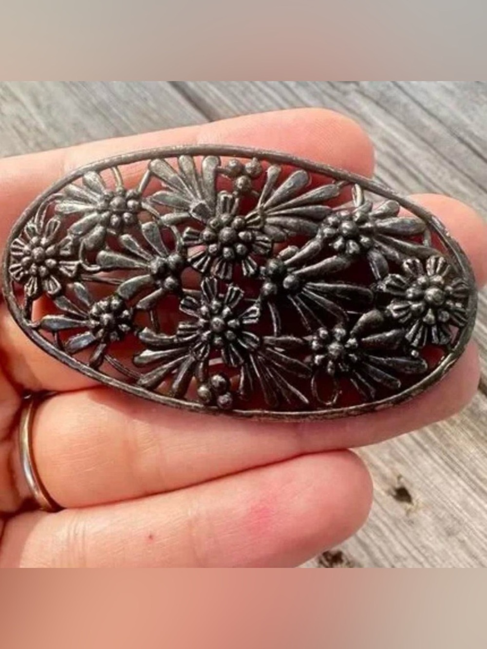 Vintage Art Nouveau Floral Filigree Brooch in Dark Silver tone